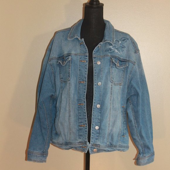 Universal Thread Jackets & Blazers - Universal Thread Light Denim Jean Jacket